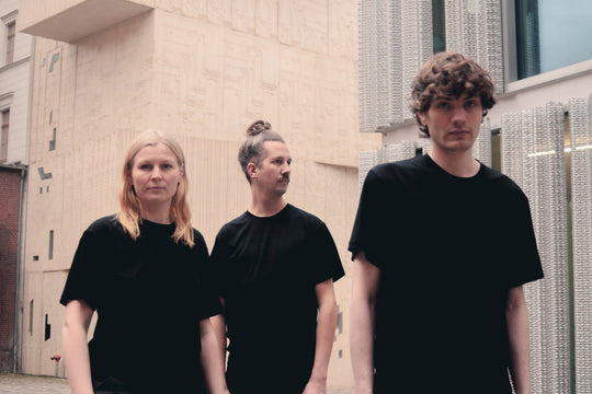 WOLLMEISTER.BERLIN X FORMAL FRIDAY COLLAB T-SHIRT